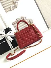 Chanel Coco Handle flap bag in red caviar leather with gold-tone hardware 19 cm - 2