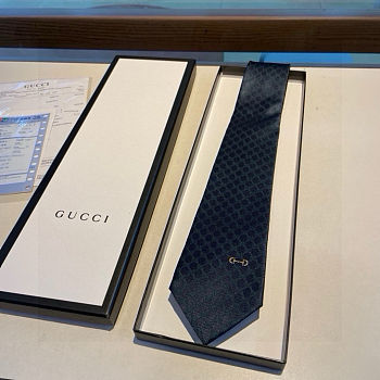 Gucci GG jacquard silk tie in navy blue