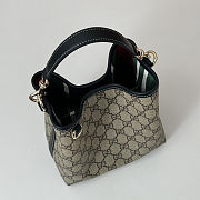 Gucci GG Emblem small bucket bag in beige and dark brown 20.5X18X11.5cm - 5