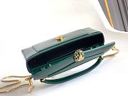 Bvlgari Serpenti Forever phone case in emerald green patent leather 19x10X3.5 cm - 5