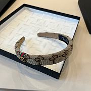 Gucci Original GG canvas hairband in beige and ebony brown - 4