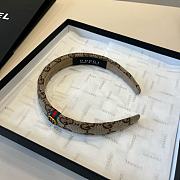 Gucci Original GG canvas hairband in beige and ebony brown - 3