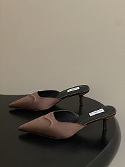 Alaïa Le Coeur 55 satin mules in brown - 3