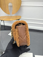 Chanel 24K Teddy Flap 16 x 23.5 x7.5 cm - 5