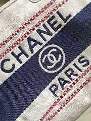 Chanel Canvas Deauville Tote bag in ecru and blue stripes 35*27*16cm - 2