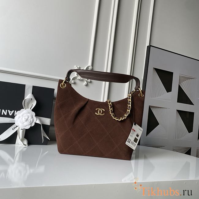 Chanel hobo bag in a brown suede 23.5×31×10cm - 1