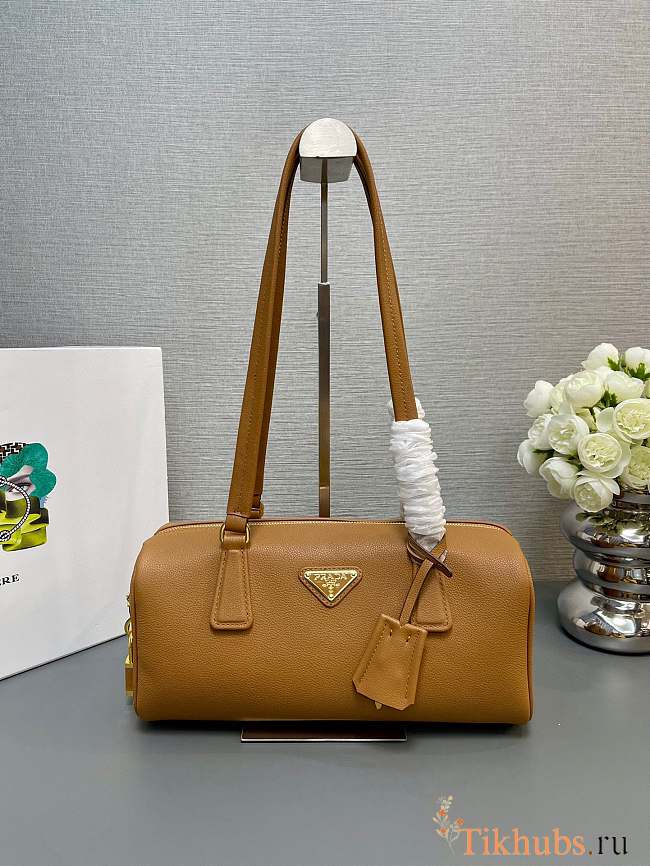Prada medium leather shoulder bag in a brown or caramel color 29×12.5×10cm - 1