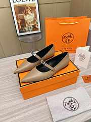Hermès Kelly ballet flats in calfskin leather in light brown color - 1