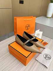 Hermès Kelly ballet flats in calfskin leather in light brown color - 3