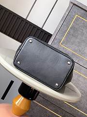 Chanel Cambon line Tote Bag in full Black color 24X20X8cm - 3