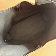 Gucci Giglio large tote bag in black GG denim 50x 47x14cm  - 5
