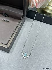 Chaumet Joséphine Aigrette necklace with a blue stone pendant - 4