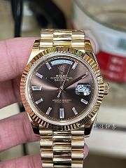 Rolex Oyster Perpetual Day-Date 40 with large custom diamond embellishment - 5