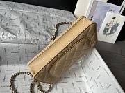 Chanel Classic Quilted Wallet on Chain in beige caviar leather 19x12.5x3cm - 4