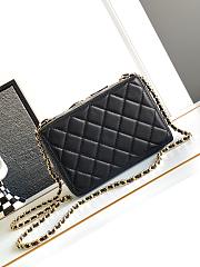 Chanel Coco Click Camera Bag in black lambskin leather with light gold hardware 11.5×16×6cm - 4