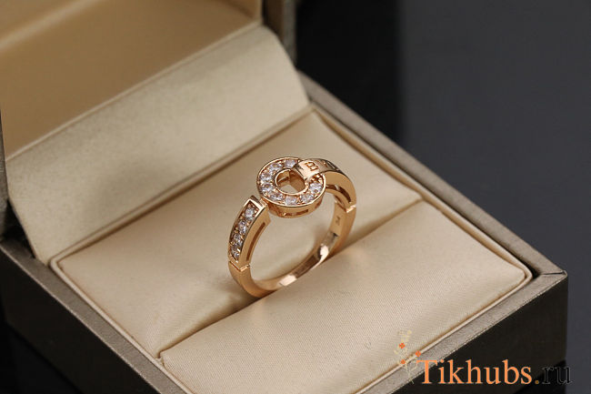 Bvlgari Bvlgari 18k rose gold ring set with pavé diamonds - 1