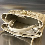 Bottega Veneta Small Andiamo 'Butterscotch' bag 25x22x10.5 cm - 4