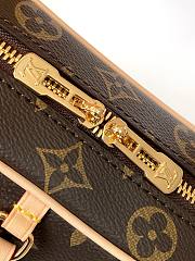 Louis Vuitton LV Hang On M47031 Women's Shoulder Bag in Brown 26 × 11.5 × 6.5 cm - 2