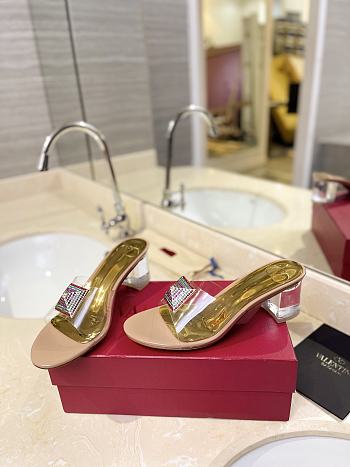 Valentino Garavani women's gold-toned leather slides heel 6 cm