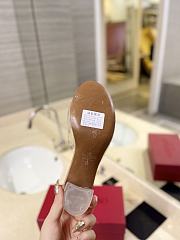 Valentino Garavani women's gold-toned leather slides heel 6 cm - 6