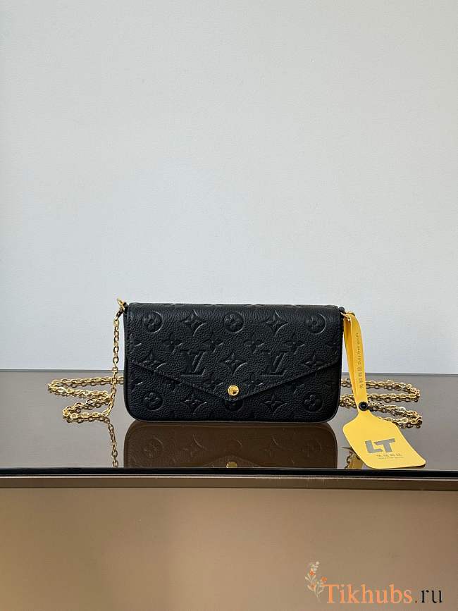 Louis Vuitton Félicie Pochette bag in black Monogram Empreinte leather 21x12x3 cm - 1