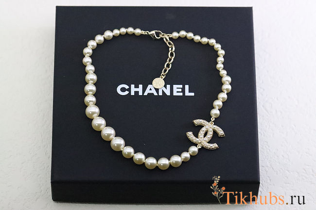 Chanel Pearl Necklace CC Women's Necklace in White - 1