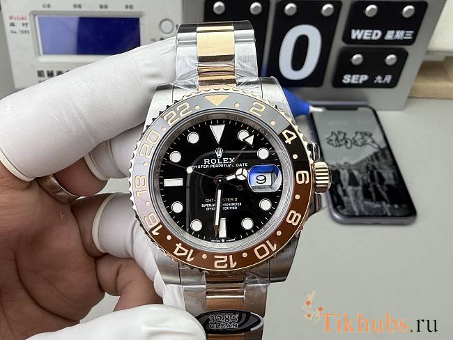 Rolex GMT-Master II 126711CHNR Root Beer watch - 1