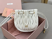 Miu Miu Matelassé nappa leather pouch in white 14x16x7.5 cm - 6