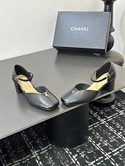 Chanel slingback heels in a black color - 6