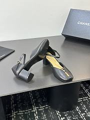 Chanel slingback heels in a black color - 4