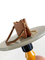 Louis Vuitton Liv Pochette in the cognac color 24.4*13.5*6.6cm - 6