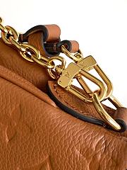 Louis Vuitton Liv Pochette in the cognac color 24.4*13.5*6.6cm - 2
