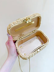 Chanel Vanity Case made of braided rattan with gold-tone hardware 11.5*19.5*11cm - 6