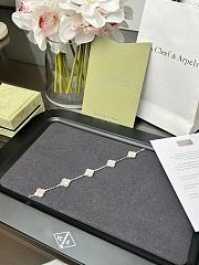 Van Cleef & Arpels Vintage Alhambra Bracelet for Women - 2
