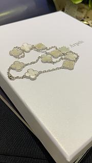Van Cleef & Arpels Vintage Alhambra necklace, crafted in white gold with 10 mother - 5