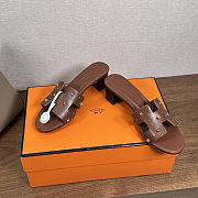 Hermes Oasis sandals in a brown leather with stud details - 5