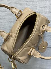 Dior Groove 20 Bag in Biscuit Macrocannage Calfskin 20.5x13.5x12 cm - 5