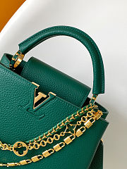 Louis Vuitton Capucines BB in Emerald Green, 27x17.3x9 cm - 2