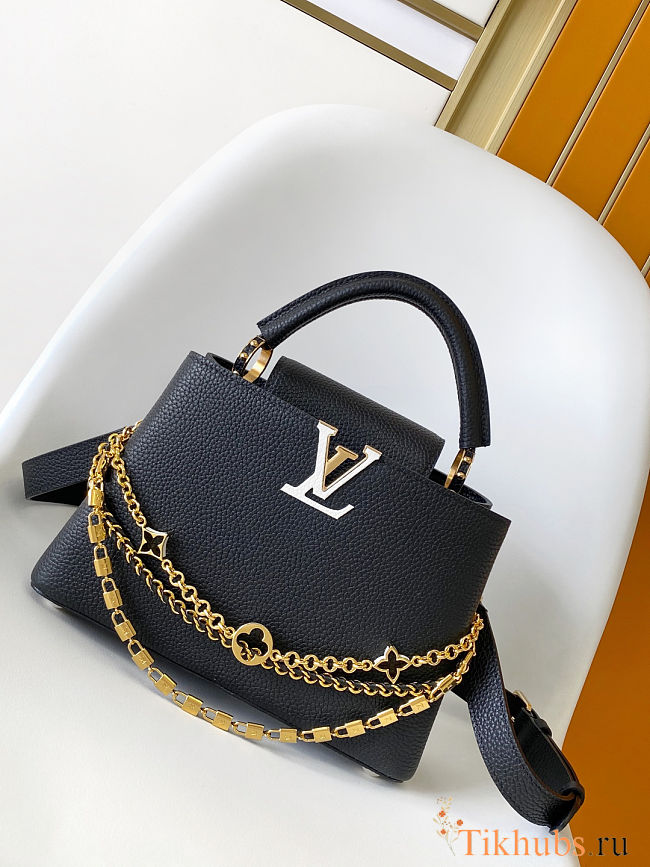 Louis Vuitton Capucines BB handbag Taurillon leather in black color with accessory 27x17.3x9 cm - 1