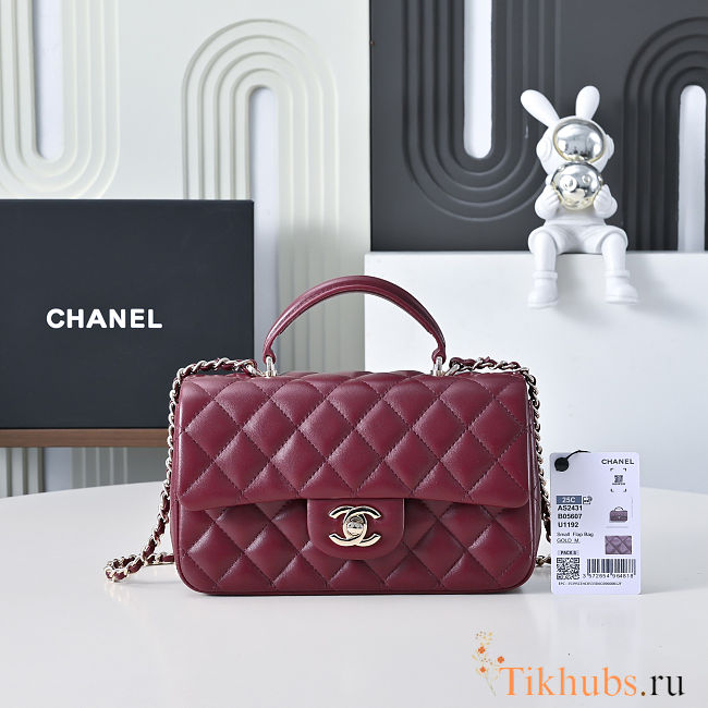 Chanel Mini Classic Flap Bag with a Top Handle in dark red 12x20x6cm - 1