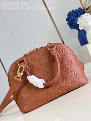 Louis Vuitton Alma BB in Monogram Empreinte leather in brown 23x17x11cm - 2
