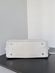 Balenciaga Small Leather Carrie Bowling Top-Handle Bag In White 31x12x12 cm - 5
