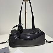 Balenciaga Carrie Bowling Bag in black leather 31x12x12 cm - 4