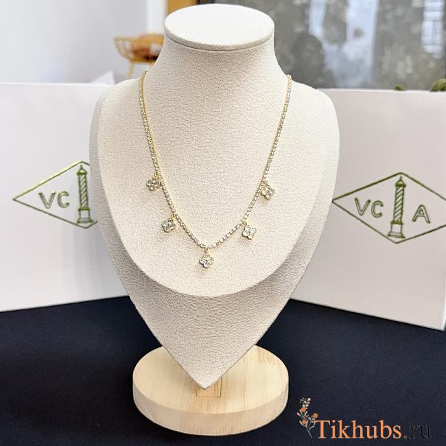 Van Cleef & Arpels Alhambra clover charm necklace - 1