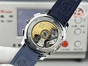 Patek Philippe Aquanaut Chronograph 5968G-001 Blue Dial 42 mm - 4