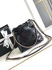 Chanel 22 mini handbag made of shiny calfskin with gold-tone hardware 20*19*6cm - 3