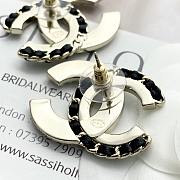 Chanel CC earrings with elegant pearl and gemstone details - 3
