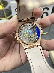 Patek Philippe Nautilus 5724R-001 Rose Gold Moonphase - 4