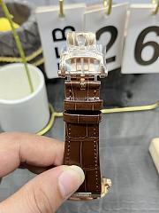 Patek Philippe Nautilus 5724R-001 Rose Gold Moonphase - 5