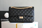 Chanel 2.55 Reissue Flap Bag in black with gold hardware 24cm - 1